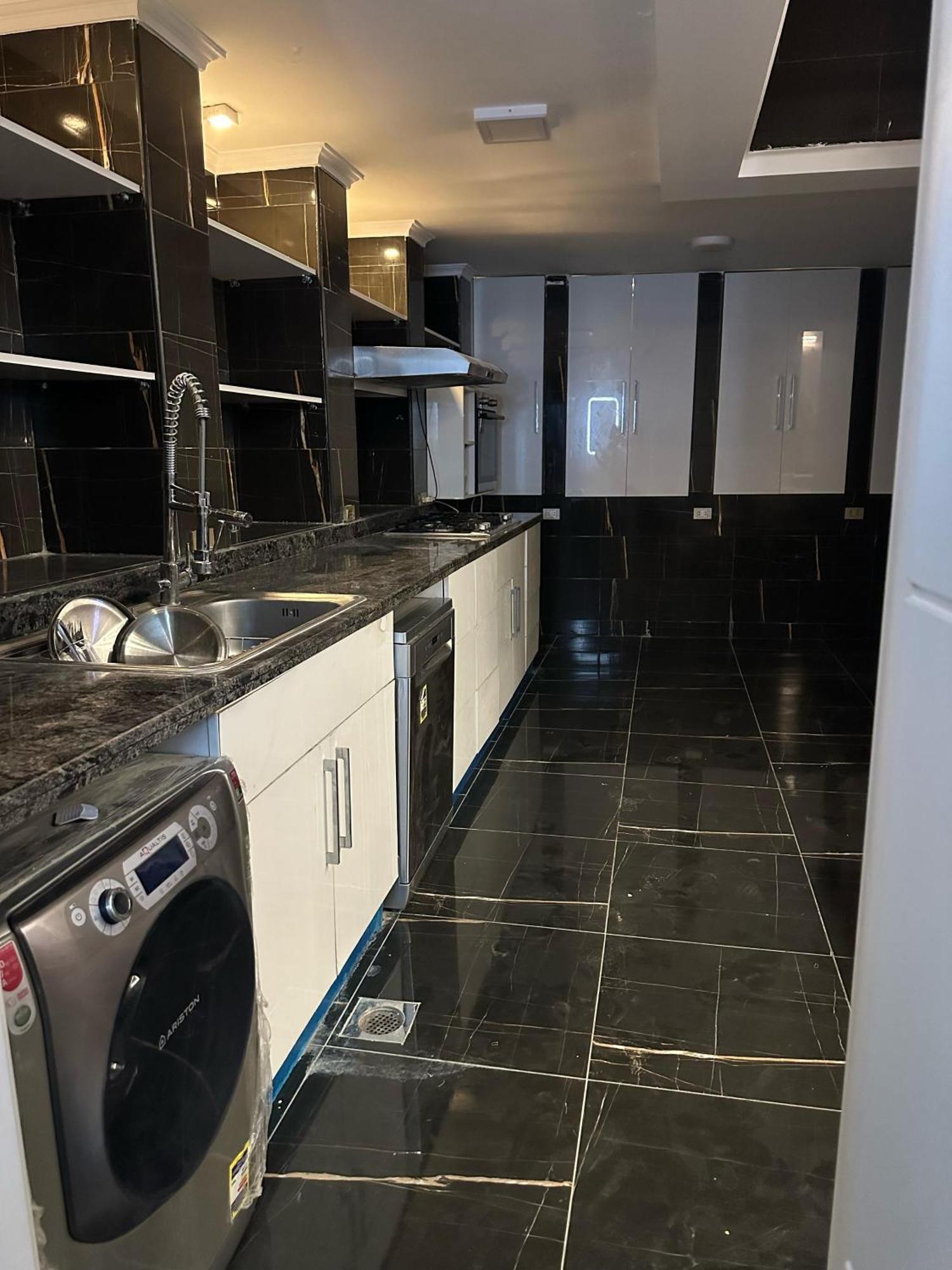 Villa Trio With Falls In Compound فلا بحديقة كبيره وشلالات صناعية Sheikh Zayed City